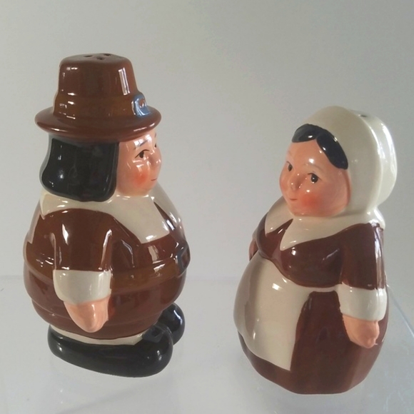 Publix Holiday The Pilgrim Pair Salt Pepper Shakers Publix Nib